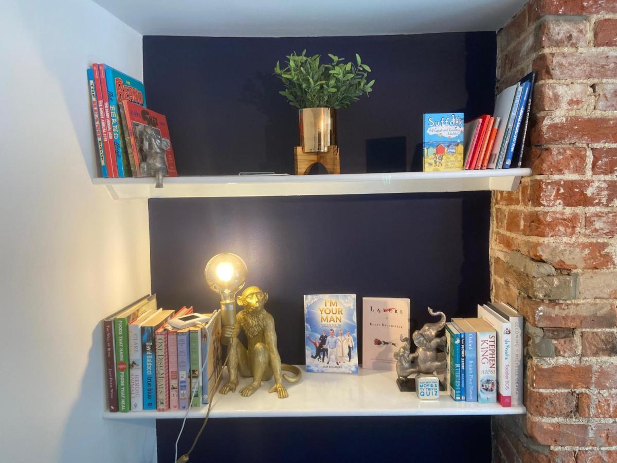 Woodbridge - Cosy Little 2-Bed Cottage エクステリア 写真