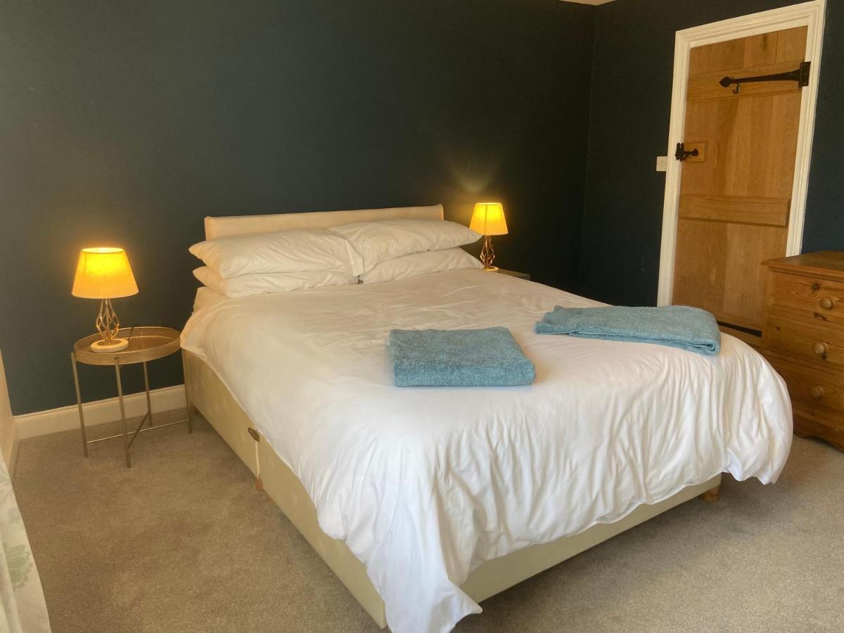 Woodbridge - Cosy Little 2-Bed Cottage エクステリア 写真
