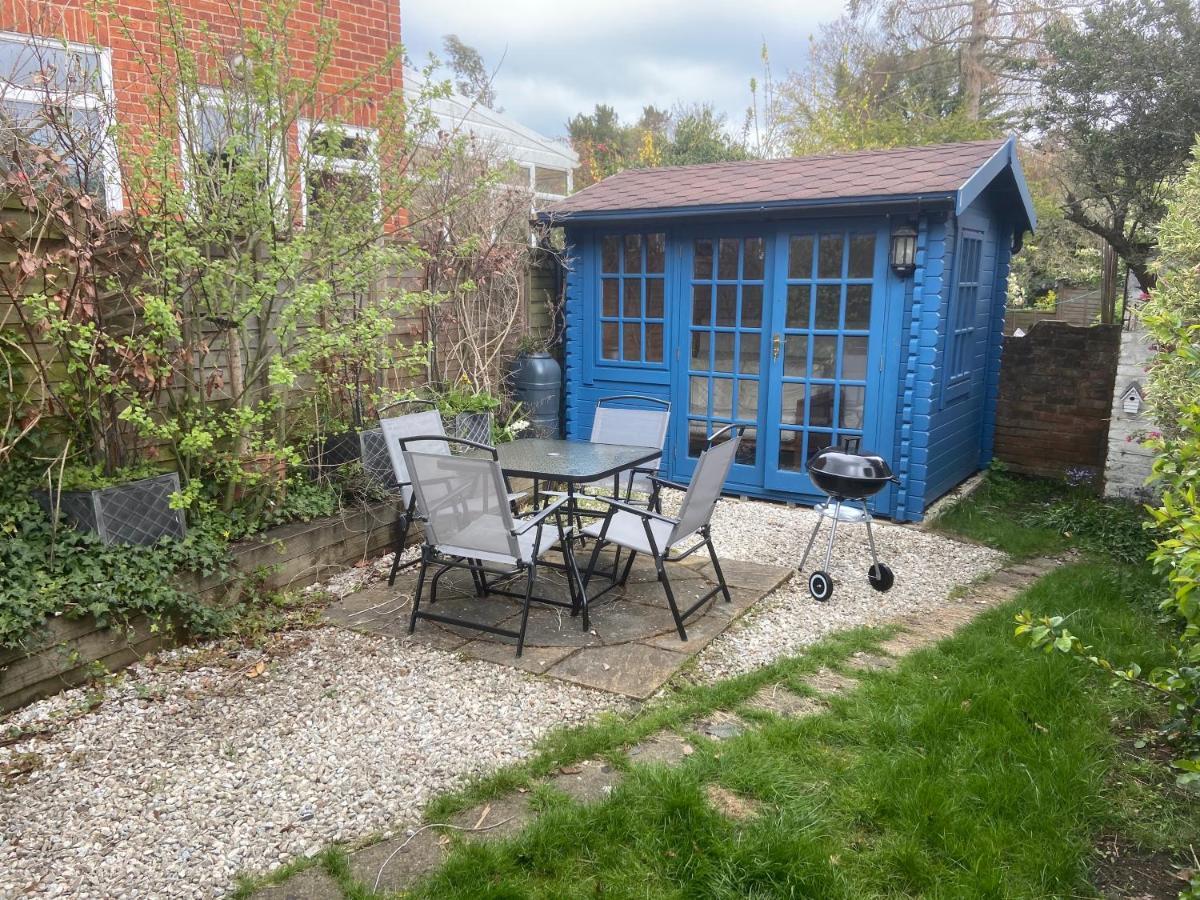 Woodbridge - Cosy Little 2-Bed Cottage エクステリア 写真